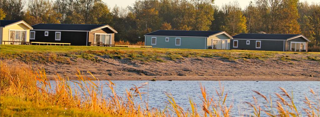 camping de Lauwersoog aux Pays-Bas Schalet de Puntoverwater
